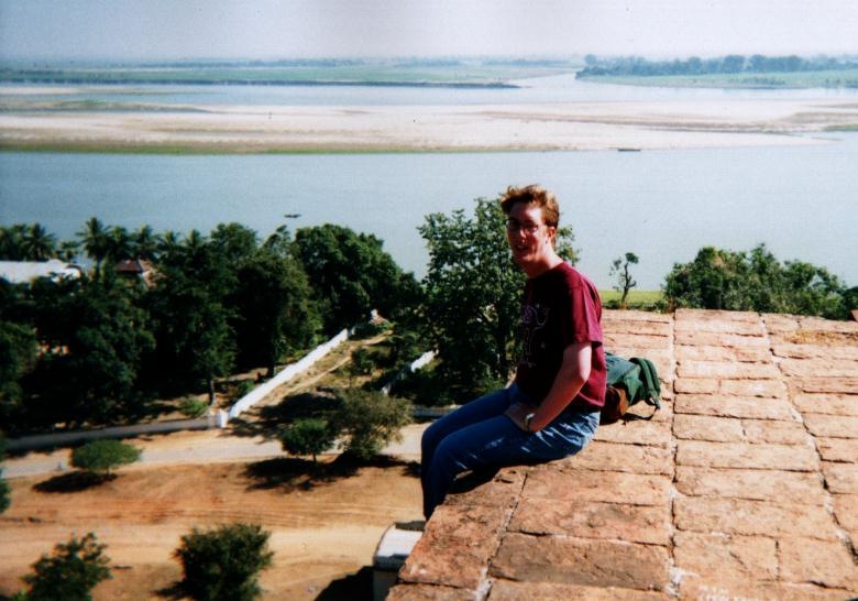 [myanmar_mandalay_mingun2[1].jpg]