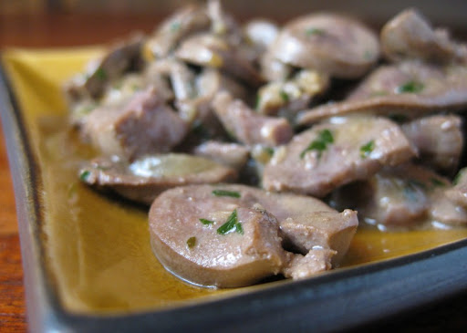 Sauteed Lamb Kidneys with Onion, Garlic and White Wine