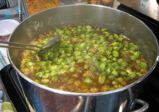 Cascade/Nugget Wet Hop IPA