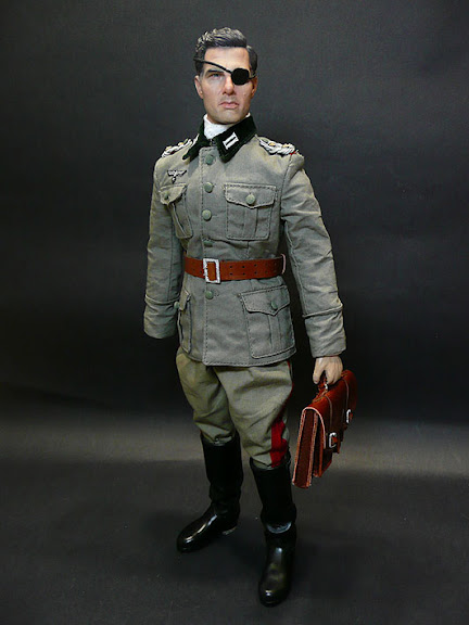 toyhaven: DiD Colonel Claus von Stauffenberg Review II (After April 7, 1943)