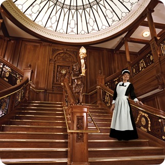 tit017_staircase_maid_hires