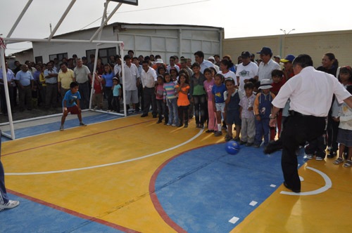 [losa deportiva[15].jpg]