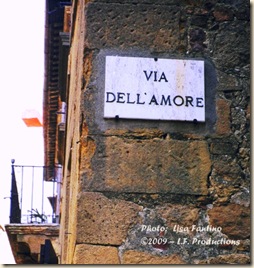 Solo travel wanderlust Amore Solo travel wanderlust Amore