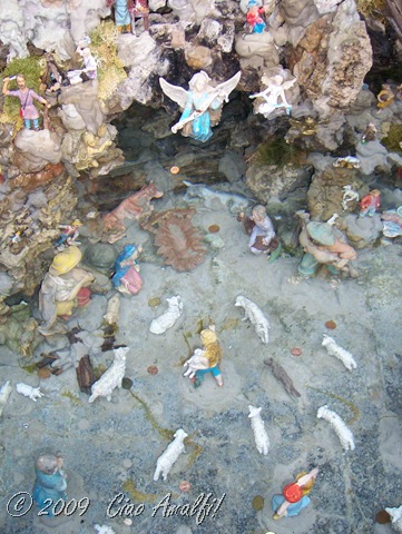 [CiaoAmalfiCoastBlogFountainPresepe27.jpg]