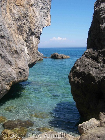 [Ciao Amalfi Coast Blog Santa Croce Rocks[7].jpg]