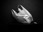 http://browneyes.posterous.com/plastic-bag-32 ☺ from browneyes #iPhoneography