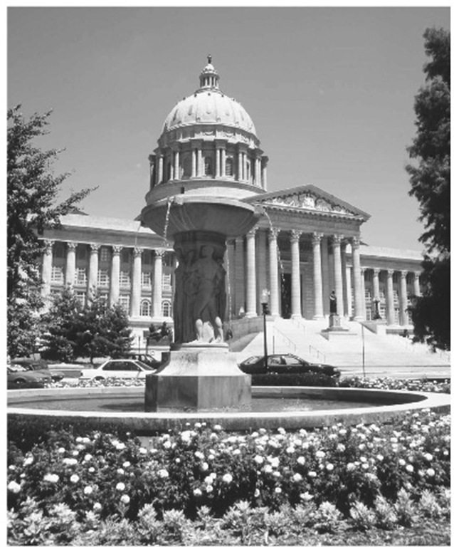Construction began on the Missouri State Capitol building in 1913.