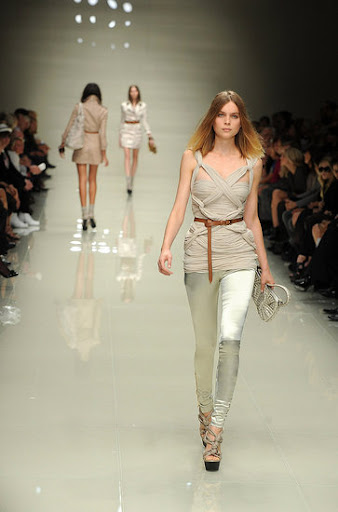 91027874_10.preview.jpg