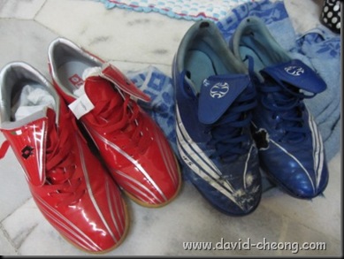 old blue addidas futsal shoe, new lotto futsal shoe