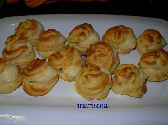 [lionesas con crema,12[3].jpg]
