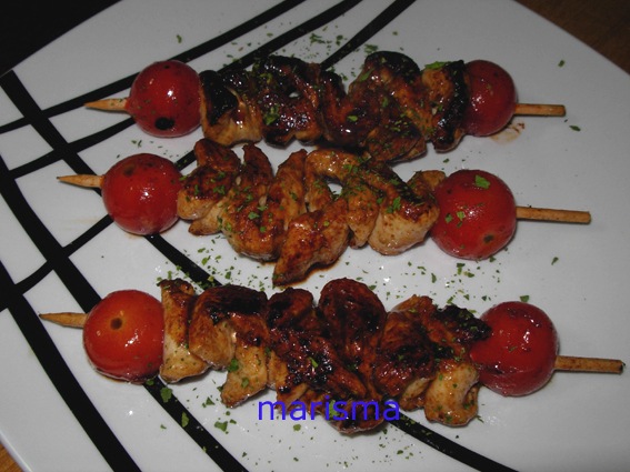[brochetas de pollo,racionbis[7].jpg]