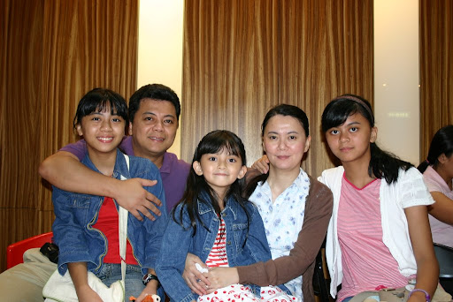 Ninong Joel, Lovely Wife and Kids