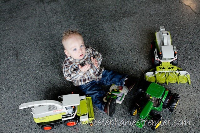 [BellinghamFamilyPhotographerB1-09-10Logan-101[2].jpg]