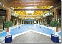 Great Facilities including Hot Tubs and Indoor Swimming Pools