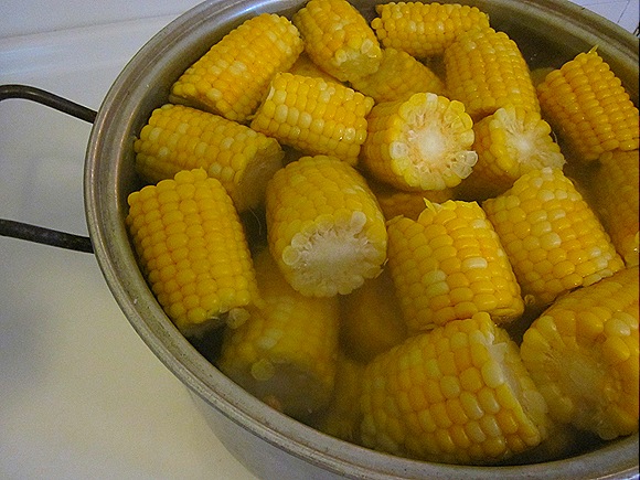 Boiling Corn on the Cob