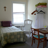  &ndash; Single Cell Retreat Room: Jonah House...(C) Grace Church 2008