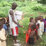  &ndash; Distribution of lollipops. © NHA, J Mansaray 2007