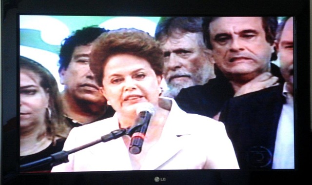 [Dilma-ganhou[3].jpg]