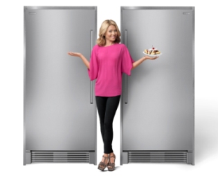 ended-Electrolux and Kelly Ripa Host “Splits For a Cause”