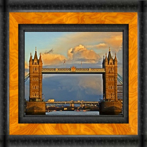 [frame605cf76b90807ca955d31017f6eb6aa53a2e3916[23].jpg]