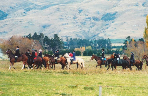 Field at Middlemarch - Victoria Watt in centre