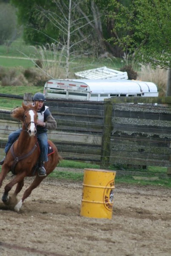 Oliver and Shannon barrel racing at Lawrence 09