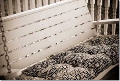 swingsepia