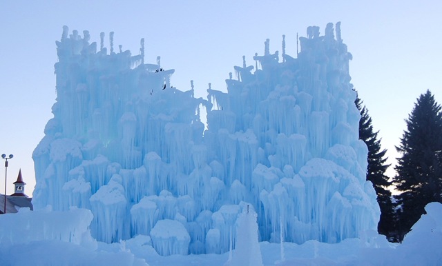 [icecastle42.jpg]