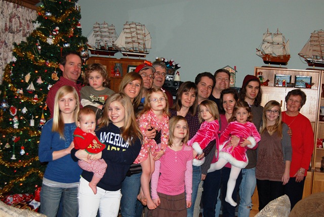 [VarsekReynoldsBedwellFamily[2].jpg]