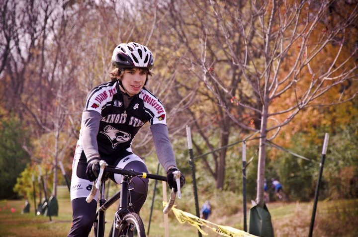 [Cyclocross racing Oct 2010c[4].jpg]