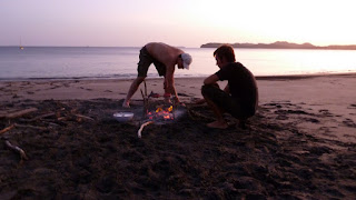 Grillen auf Isla Canas, Las Perlas.
