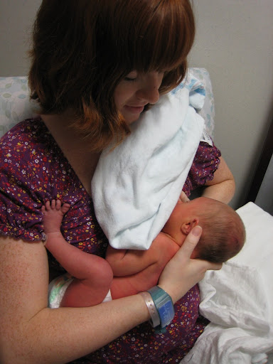 Women+breastfeeding+monkeys