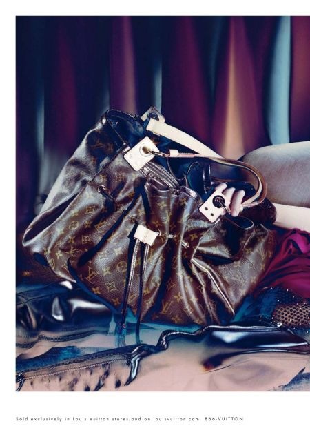 louis-vuitton-Elle 2009-09 US-3_Page_1