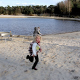 2 april  2010 buurtvereniging  eieren zoeken 012.jpg