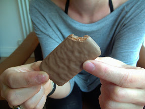 angebissener Tim Tam