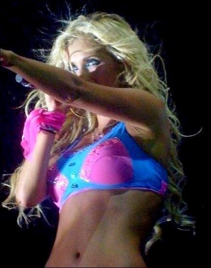 [showtouredc2008-4o-YJDzg.jpg]