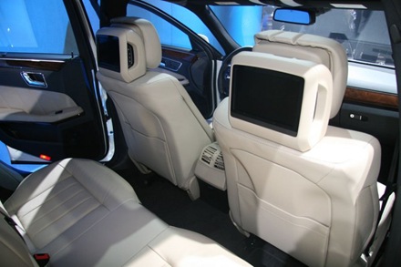 Mercedes-Benz showed wagon E350 4Matic Wagon 4