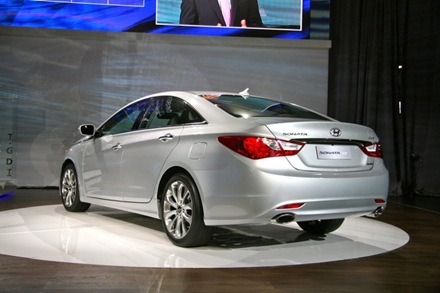 In New York represented Hyundai Sonata Turbo 2011 2