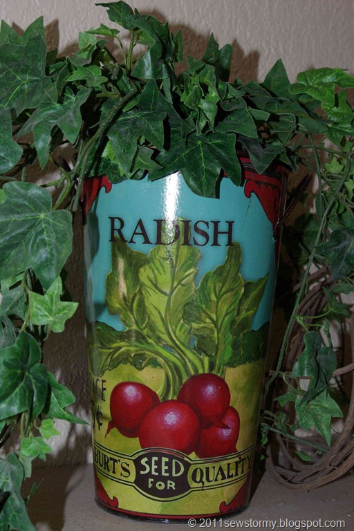 [Vintage radish pail[17].jpg]