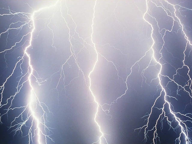 [Nature - Lightning[3].jpg]