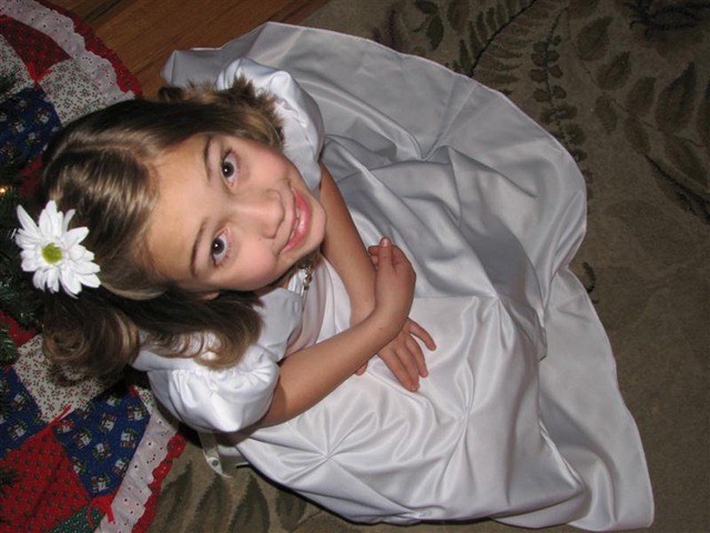 [Madison Baptism Dress 011 (Medium)[2].jpg]