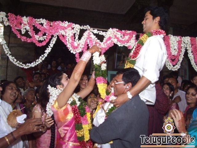 [Sangeetha_Wedding (9)[3].jpg]