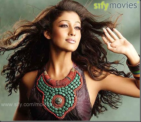 03 sexy nayanthara hot pictures 041109