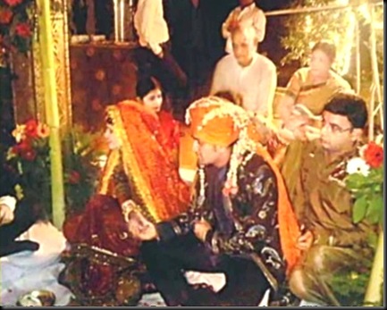 Dhoni Wedding Pics, Dhoni Sakshi Marriage Pictures9
