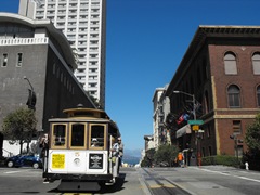 [San Francisco Trolly Tour 221[2].jpg]