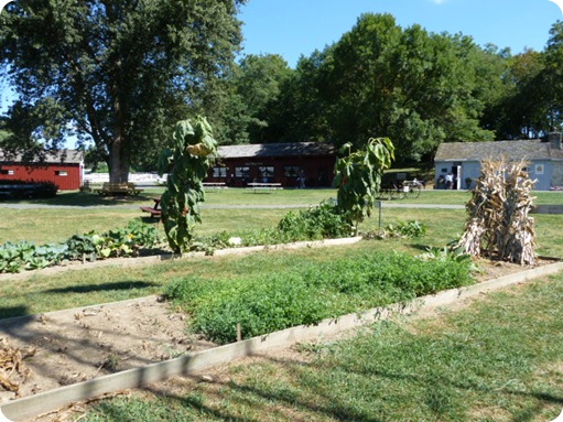 The Amish Village 100