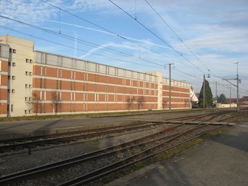 [IMG_15761.jpg]
