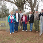 The Last Day - The fencing goes up and the job is complete!