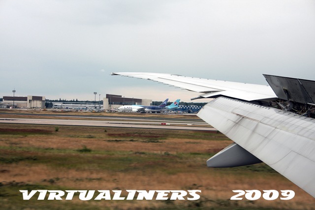 [Vuelo_SCEL-HAM_0125[2].jpg]