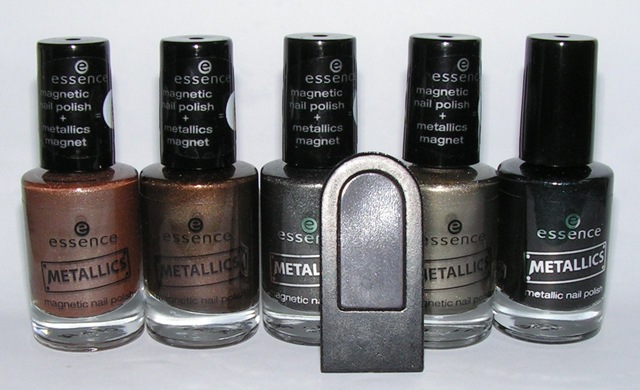 [essence metallics magnetic nail polish[5].jpg]